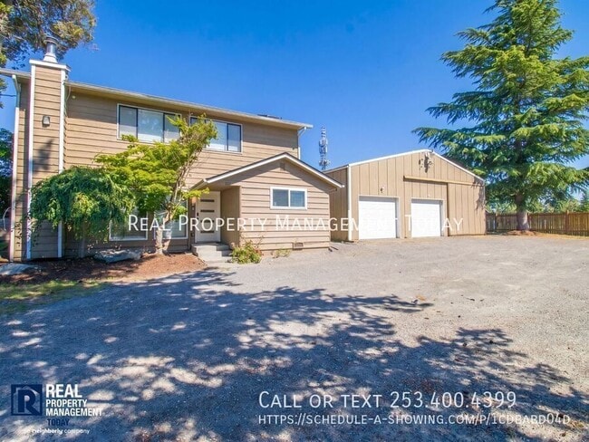 property at 2807 61st Ave NE