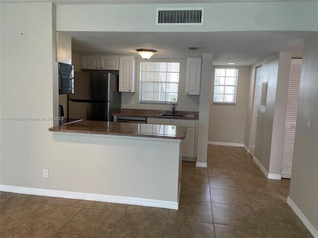 6323 La Costa Dr in Boca Raton, FL - Building Photo - Building Photo
