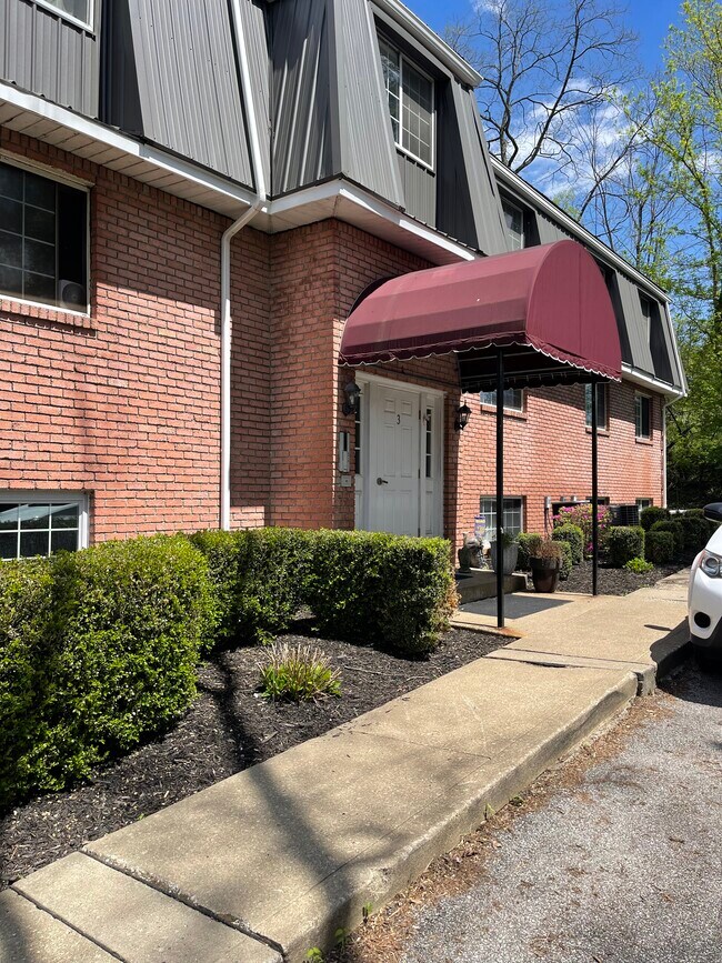 3 Stratford Rd Rentals in Wheeling, WV