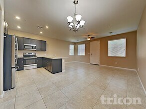 12532 W Hummingbird Terrace in Peoria, AZ - Building Photo - Building Photo