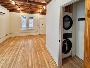 1546 Selby Ave, Unit B in St. Paul, MN - Building Photo - Building Photo