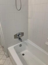 768 Acosta St, Unit 1 in Jacksonville, FL - Building Photo - Building Photo