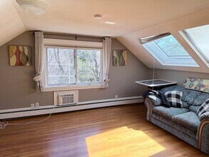 359 Village St in Millis, MA - Building Photo - Building Photo