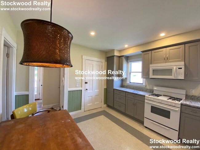 18 Haverford St, Unit 3 in Boston, MA - Foto de edificio - Building Photo