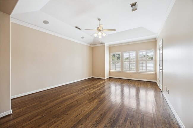 1321 Whispering Pines Dr