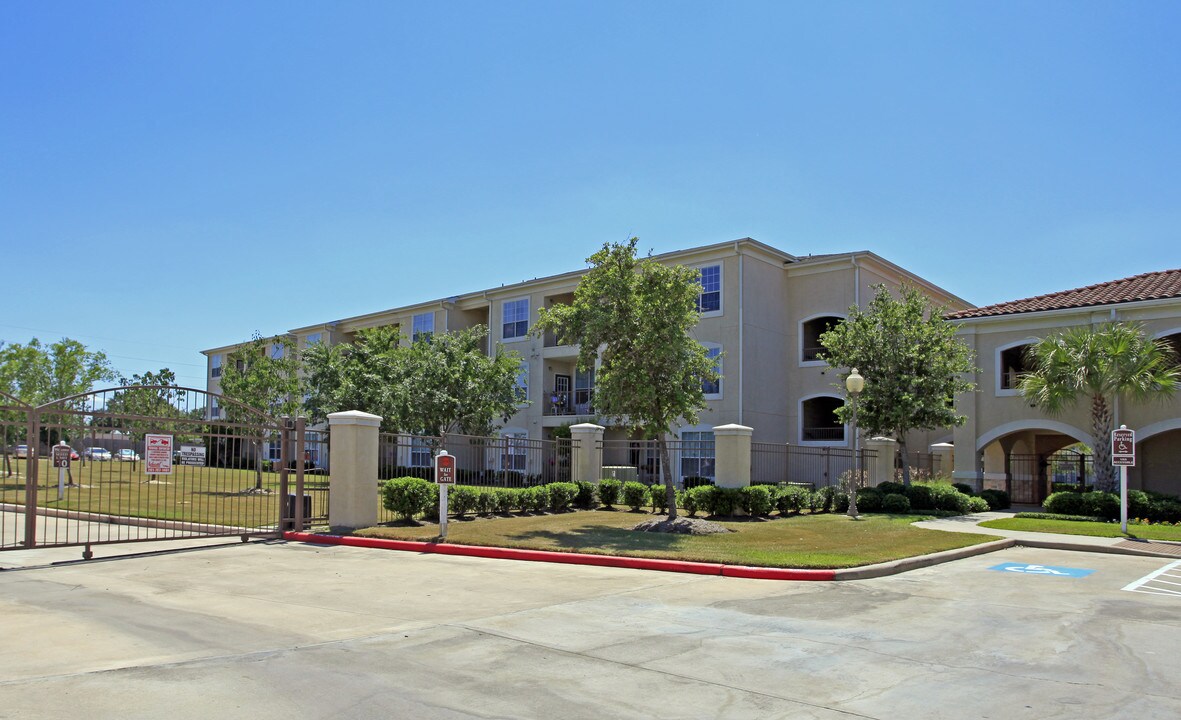 Villas of Park Grove Apartments in Katy, TX - Building Photo