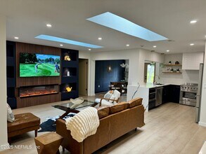 77 Sanchez Dr E in Palm Valley, FL - Building Photo - Building Photo