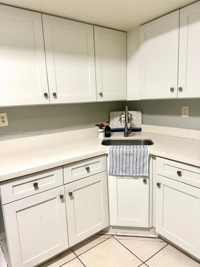 5440 SW 38th Ct in West Park, FL - Building Photo - Building Photo