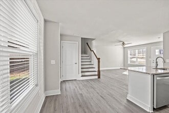 3545 Catalina Dr in Cumming, GA - Building Photo - Building Photo