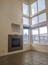 1477 E Russ Way in Flagstaff, AZ - Building Photo - Building Photo