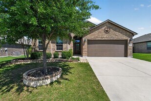 1133 Belsay Ln in Saginaw, TX - Building Photo