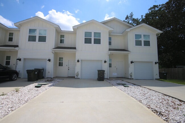 property at 8686 Meadow Flower Ln