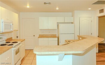 203 Jack Ave N in Lehigh Acres, FL - Foto de edificio - Building Photo