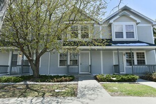 1115 W Swallow Rd in Fort Collins, CO - Building Photo