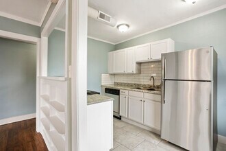 722 W 37th St in Kansas City, MO - Building Photo - Building Photo