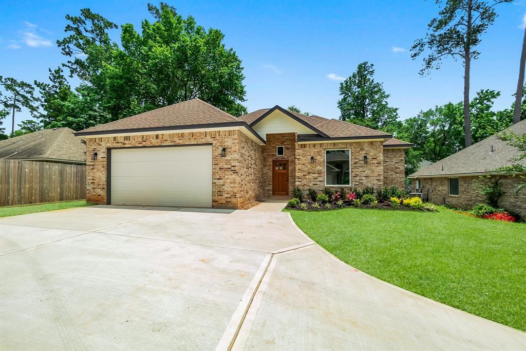 3518 Misty Moss in Montgomery, TX - Building Photo