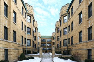 925-931 Forest Ave in Evanston, IL - Building Photo - Building Photo