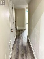 40 Roulette Cres in Brampton, ON - Building Photo