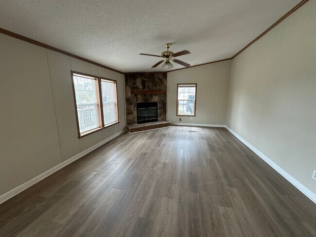 349 Theta Mill Rd in Gladys, VA - Building Photo - Building Photo