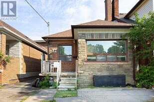 184 Livingstone Ave in Toronto, ON - Building Photo