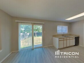 6703 Beech Trail Dr in Converse, TX - Building Photo - Building Photo