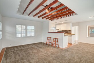 4 Gibbs Rd in Delray Beach, FL - Building Photo - Building Photo