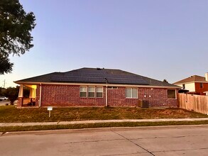 3420 Crisoforo Dr in Denton, TX - Building Photo - Building Photo