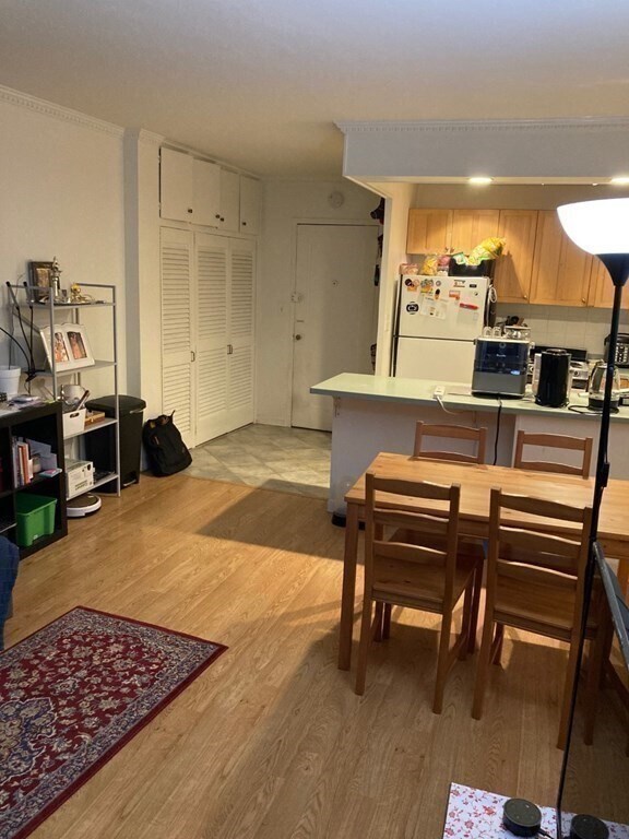 145 Pinckney St, Unit 124 in Boston, MA - Building Photo - Building Photo