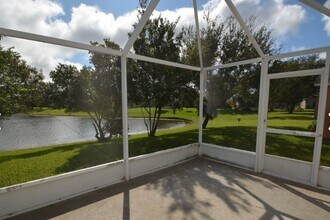 590 Wickham Lakes Dr in Melbourne, FL - Building Photo - Building Photo