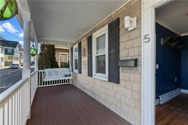 5 Howard St in Newport, RI - Building Photo - Building Photo