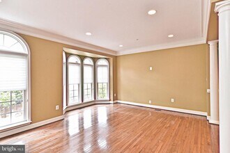 12035 Treeline Way in Rockville, MD - Building Photo - Building Photo