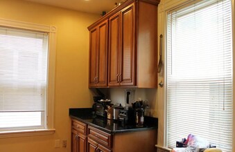 270 Parker Hill Ave in Boston, MA - Foto de edificio - Building Photo