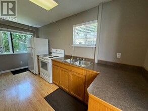 12301 209 St in Maple Ridge, BC - Building Photo - Building Photo