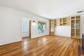 1808 N Edison Blvd in Burbank, CA - Building Photo - Building Photo