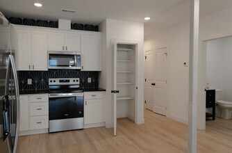 1920 Grand Ave, Unit 101 in Knoxville, TN - Building Photo - Building Photo