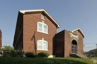 952 S Floyd St in Louisville, KY - Building Photo