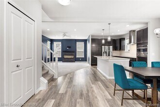 4211 Kent Rd in Royal Oak, MI - Building Photo - Building Photo