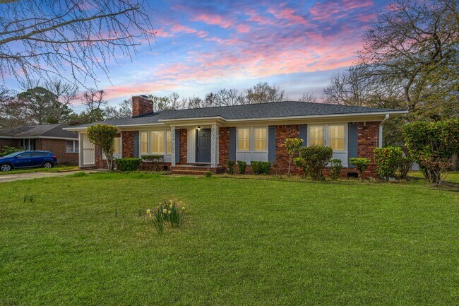 1791 Dunbarton Dr in Charleston, SC - Building Photo - Building Photo