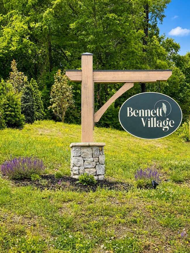 1821 Bennett Vlg Dr in Maryville, TN - Building Photo - Building Photo
