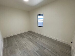 1846 Klauber Ave in San Diego, CA - Building Photo - Building Photo