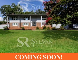 408 Mt Airy Church Rd in Easley, SC - Building Photo