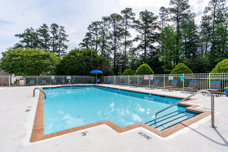 Foxridge Apartments in Durham, NC - Building Photo - Building Photo