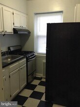 1720 N Quinn St in Arlington, VA - Foto de edificio - Building Photo