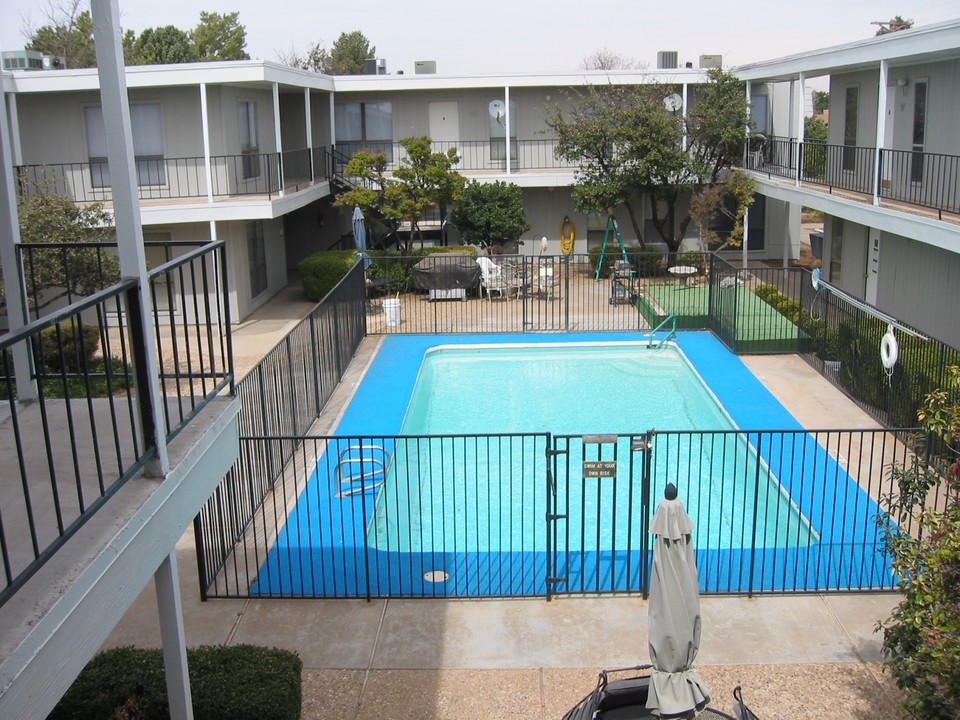 Oak Terrace Apartments in Littlefield, TX - Building Photo