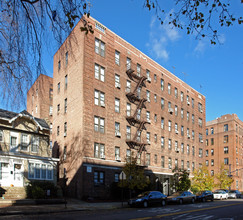 7100 Ridge Blvd in Brooklyn, NY - Foto de edificio - Building Photo