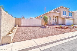 1713 Elsinore Ave in Henderson, NV - Building Photo - Building Photo