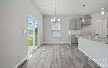 4213 Stoneygreen Ln in Charlotte, NC - Building Photo - Building Photo