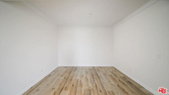 9401 Alcott St in Los Angeles, CA - Building Photo - Building Photo