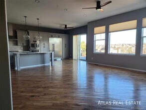 6242 S Oak Hill Ct in Aurora, CO - Building Photo - Building Photo