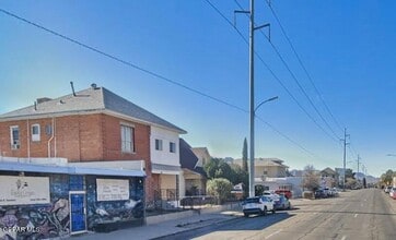 1526 Yandell Dr in El Paso, TX - Building Photo - Building Photo